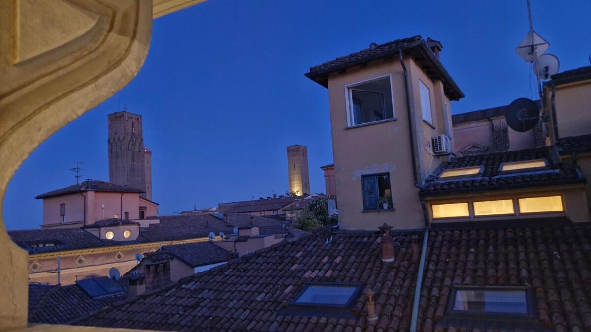 Monolocale Sui Tetti Di Bologna - Via Indipendenza Lejlighed Eksteriør billede