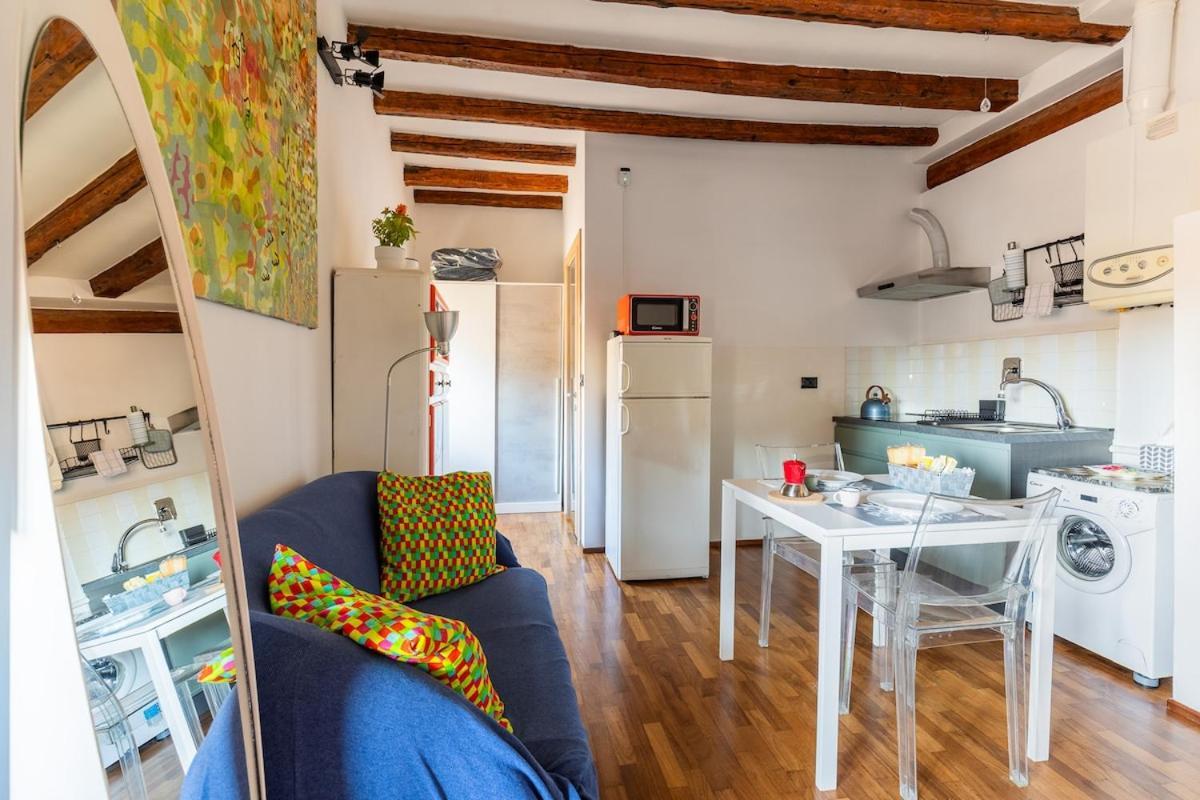 Monolocale Sui Tetti Di Bologna - Via Indipendenza Lejlighed Eksteriør billede