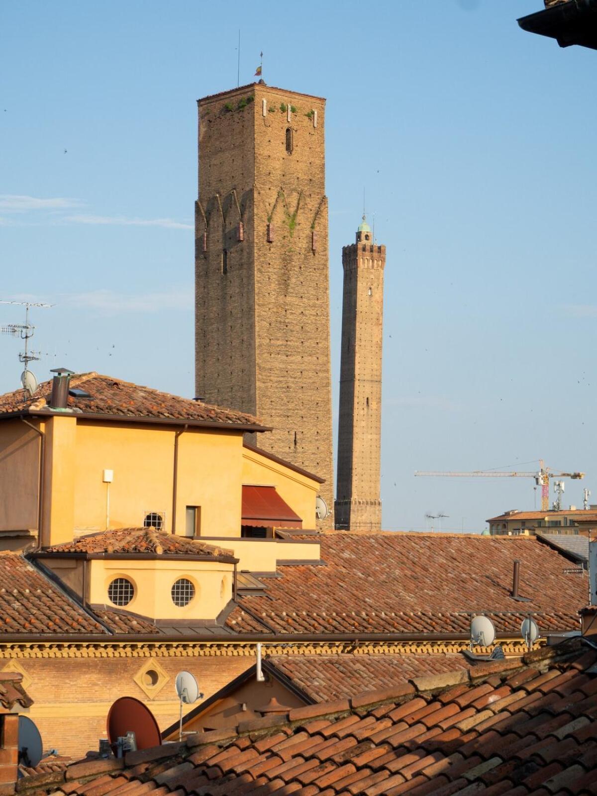 Monolocale Sui Tetti Di Bologna - Via Indipendenza Lejlighed Eksteriør billede