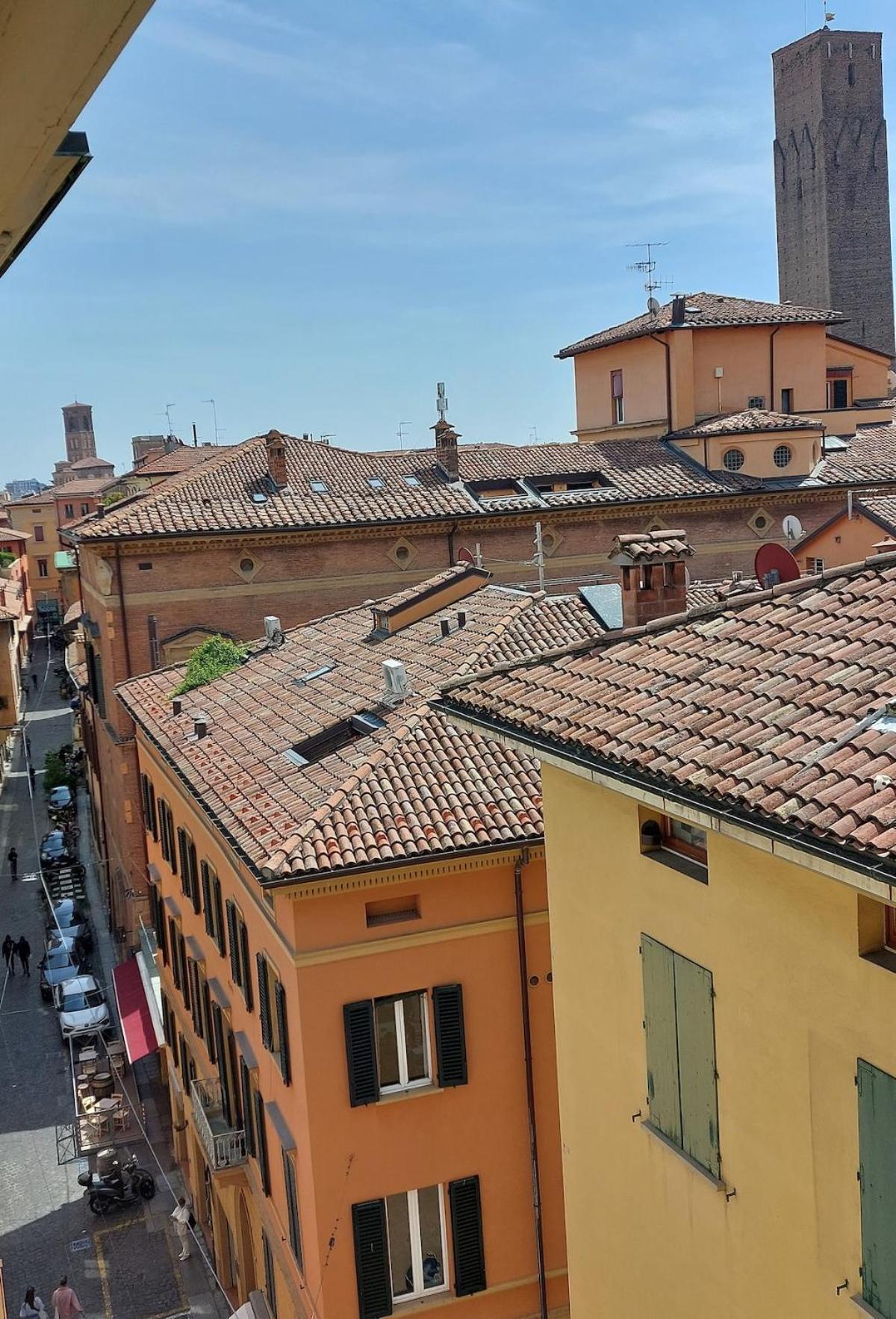 Monolocale Sui Tetti Di Bologna - Via Indipendenza Lejlighed Eksteriør billede
